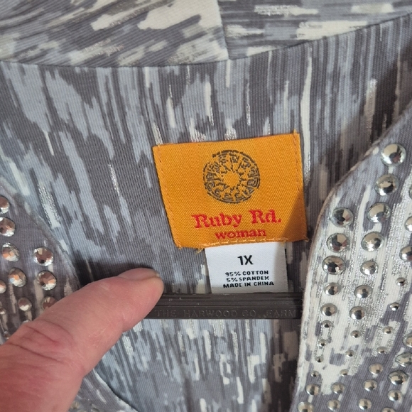 Ruby Rd. Blue and Gray Patterned Blouse - Picture 3 of 3